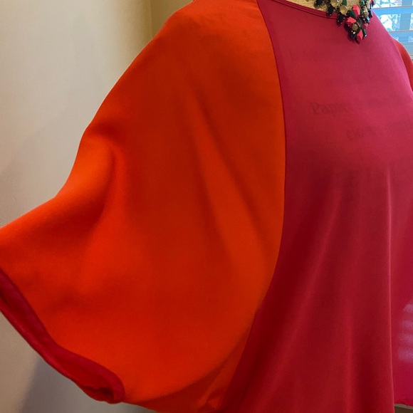 Beautiful top! Color block, nice and bright  hot pink and orange - Picture 5 of 5